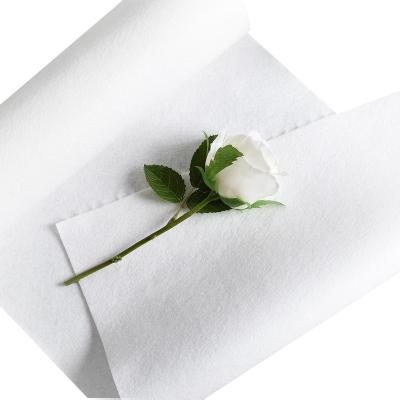 China JAYWOOD Waterproof Florist Flower Cotton Water-preserving Paper Absorbent Bouquet Striping Wrapping Materials Wholesale for sale