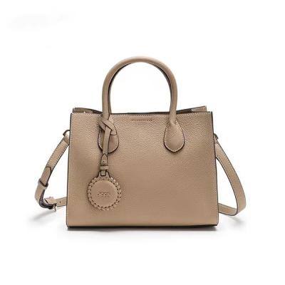 China The waterproof high-end luxury large-capacity office handbag brand messenger business women's portable bag for sale