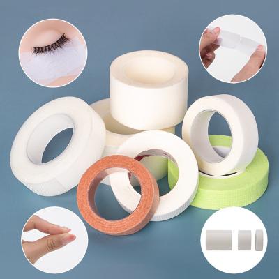 China Custom Nonwoven Nourishing Microfoam Foam Eyelash Tape Eyelash Extensions Wick Tape Adhesive Logo Nonwoven Eyelash Tape For Eyelashes for sale