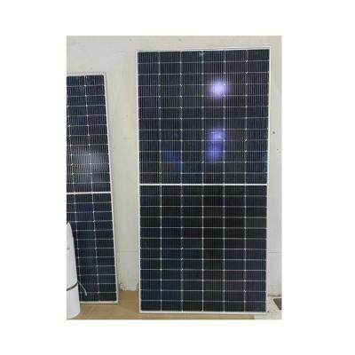 China Class A Low Price China Wholesale 550w Reasonable Black Mono Fuse 20A Max Current Solar Panels for sale