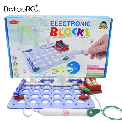 China Detoo DIY Plastic Science Educational Toys For Kids Electronic Maze Challenge Building Blocks for sale