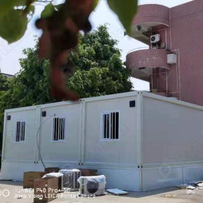 China Modern Collapsible Shipping Container Homes Easily Assembled Temporary Housing for sale