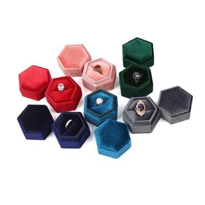 China Coloful Mini Jewelry Display Organizer In Vintage Running Velvet Jewelry Display Organizer Wedding Ring Box Hexagon Velvet Ring Jewelry Box for sale