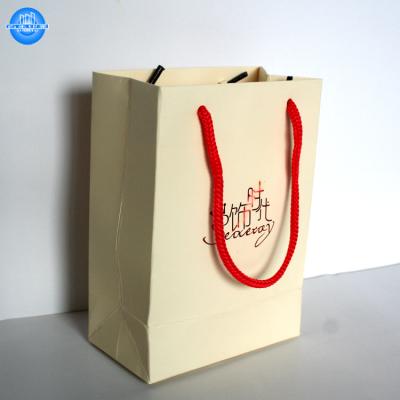 China Various Recyclable Paper Bag Custom Printing With Good Service Luxury Bags for sale