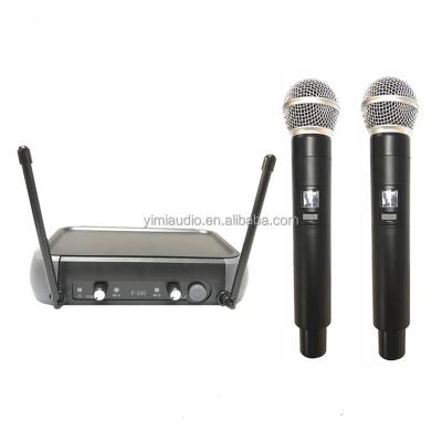 China Handheld Singing Karaoke Microphone P-242 Professional Stage KTV Outdoor Microphone With VHF Wireless Microphone for sale