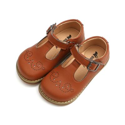 China Custom Children's Shoes Flat Brown Leather T-Shape With Kids Shoes Kids Casual Shoes for sale