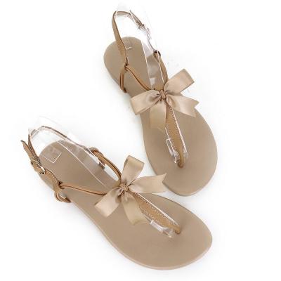 China Fashion trend factory wholesale leather sandal for women whip cute clip feet arch flats sandal for sale