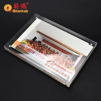 China Free Sample Custom Acrylic Transparent Photo Frame Non - Toxic For Decoration for sale