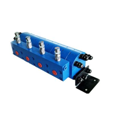 China Simultancous Flow Divider System 2 Inlet 4 Outlet Cast Iron Gear Synchronous Hydraulic Flow Divider for sale