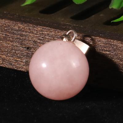 China Charms Charms Natural Gemstone Round Rose Quartz Crystal Round Ball Pendant Stone Pendant For DIY Necklaces Jewelry Making for sale