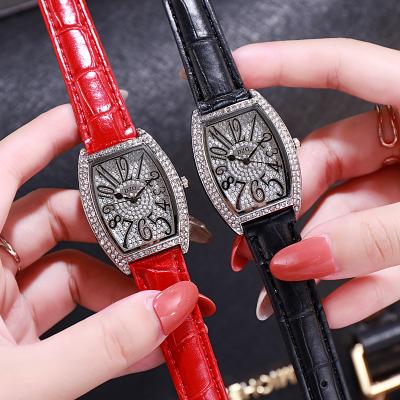 China Fashion \ European luxury popular dress factory direct banquet and American lady temperament watch belt fashion flexible jewelry for sale