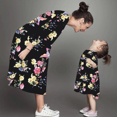 China Breathable Summer Mommy And Me Girl Matching Family Mom Dresses Floral Clothes Mommy Dress Kids Child Matches Mommy Big Sister Baby Girl for sale