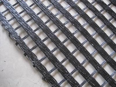 China Corrosion Resistance Asphalt Reinforcement Geogrid , Mining Ground Reinforcement Mesh for sale