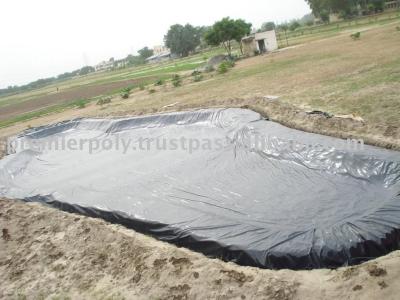 China 0.2mm - 3mm Thickness Geomembrane Pond Liner HDPE / PVC Geomembrane Poll Liner for sale