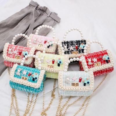 China Fashion Personalized Little Girl Cross - Body Flower Purse Mini Toddler Pearl Purse Shoulder Handbags With Chain for sale