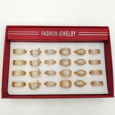 China Mingxi CLASSIC Jewelry Wholesale Affordable 2021 Gold Plated Mix Spell Gold Couples Rings Boxed for sale