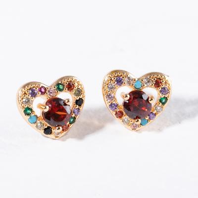 China CLASSIC Brass Cubic Zircon Stud Earring Mingxi Jewelry D.C.A. Luxury Gold Heart Gold Stud Earring for sale