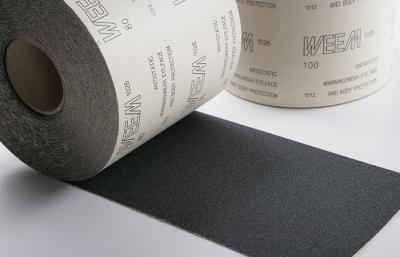 Cina 50 Yards Floor Sanding Abrasive Cloth Rolls / Cloth Backed Sandpaper Roll P24-P100 Grit in vendita