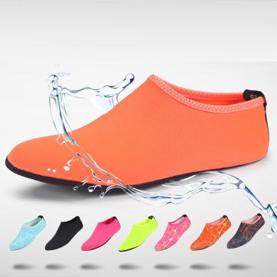 China Sabolay New Product Lightweight Water Shoes Walking Diving Beach Aqua Water Shoes Socks Summer Adult Unisex Flat Outdoor Anti Skid Swimming for sale