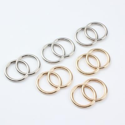 China Bags Spot clothing seals metal o ring Clothing belt buckle auxiliary materialHollow zinc alloy double O-Ring for sale