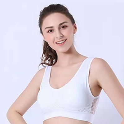 China OEM Service QUICK DRY Stylish Women And Breathable Sports Bra Set Great Fitness Yoga Apparel Sports Running Bra for sale