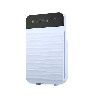 China Mini Air Purifier Hepa Filter Portable UV Household Sterilization Car Air Purifier Low Noise for sale