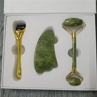 China Portable/Handheld High Quality Green Scraping Stone Jade Roller Scraping Set Hot Sale Jade Roller Facial Massage Jade for sale