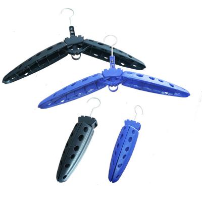 China Hanger Surfing Snorkeling Wetsuit Wetsuit Swimming Freediving Plastic Foldable Dry Suit Hangers Wholesale Durable Goods for sale