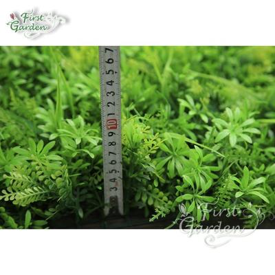 China New design jungle style vertical wall custom made artificial green plant garden green grass wall hanging home decoration for sale