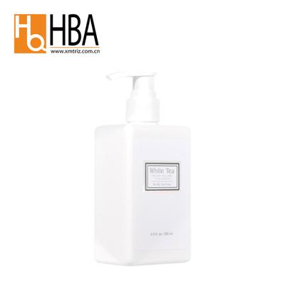 China Portable white moisturizer wholesale private label tea hot body lotion cream to moisturize for sale