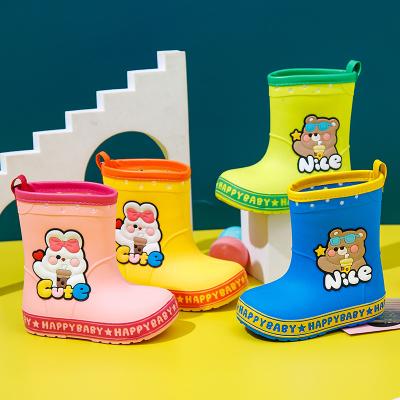 China Waterproof Children's cartoon rain boots Children's water shoes boys and girls medium and small children's rain boots for sale