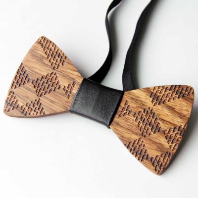 China Special Checked Wooden Bow Tie Ties For Men Fashion Wedding Groom Gift for sale