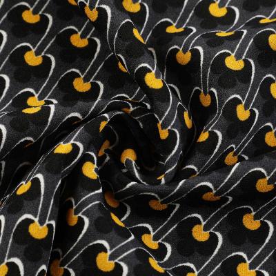 China Shiny New Arrival Anti-Static Fashion Knit Twist Check Floral Printed Poly Spandex Crepe Fabric for sale