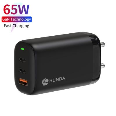 China Hot Selling Portable Charger 3 Ports QC 4.0 Iphone COMPUTER 65W GaN Mobile Phone Charger Fast For Laptop Macbook Airpad for sale