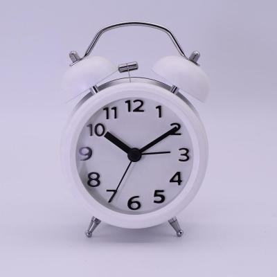 Китай Antique Room Decoration Bed Style Bell Clock Metal Desk Twin Alarm Clock продается