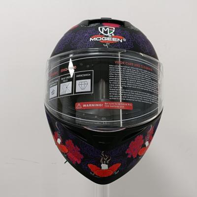 China Popular Flip up Helmets Motorcycle DOT ECE 22.06 Certificate Helmet With Double Visors for sale