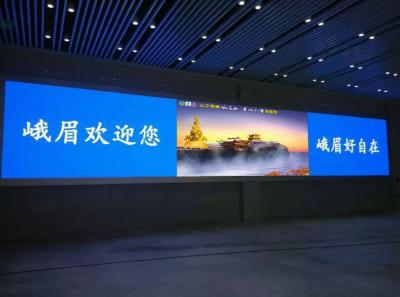 China Pixel pitch P6.25 indoor LED screen advertising for train station real color image for sale