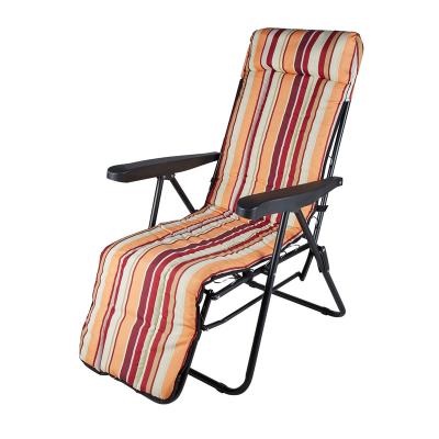 China Portable Reclining Padded Sun Relaxer Sofa Garden Chair Cushion for sale