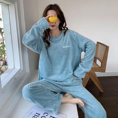 China Wholesale 2021 New Custom Hot Sale QUICK DRY and Winter Thickened Plush and Thick Women's Two Piece Pajamas for sale