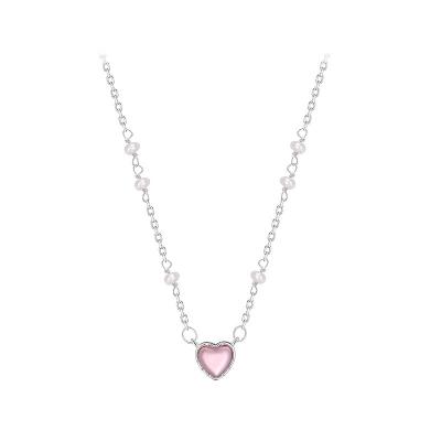 China Sweet heart pearl heart love niche clavicle chain romantic pink women necklace design girl temperament light luxury crystal heart for sale