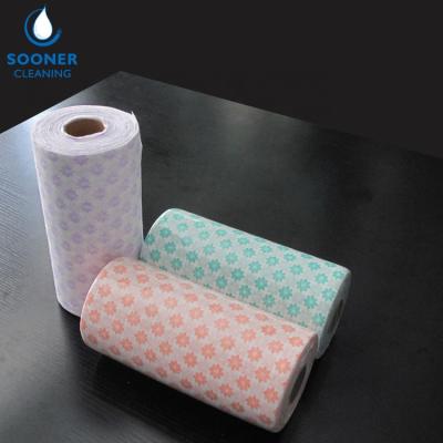 China Sustainable Spunlace Non Woven Fabric Household Wipes With Customized Design for sale