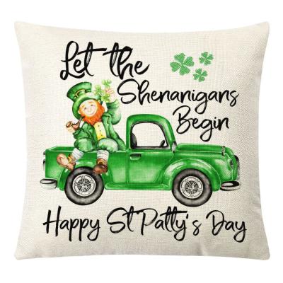 China Spring New Design Plaid New Design RTS St Patrick's Day Buffalo Polyester Pillow Covers High Quality Wearable Clover Green Pillow Cases for sale