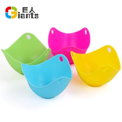 China Viable Silicone Egg Poaching Cups With Ring Standers For Microwave Or Stovetop Egg Cooking for sale