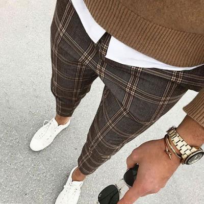 China Anti-wrinkle new arrival plaid fashion men's casual pants pants new style trousers trousers for men 2021 for sale