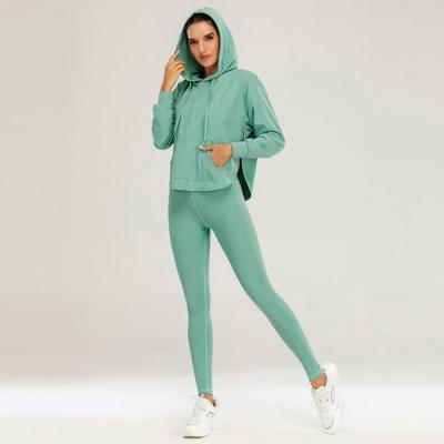 China 2020 Fashion Sports Women Breathable Yoga Suit for sale