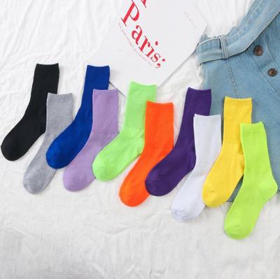 China QUICK DRY XINQI OEM/ODM designer sports sock female crew fnuky candy color cotton sock japanese wholesale double needle slouch socks for sale