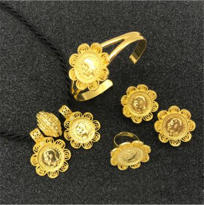 China FASHIONABLE hot selling gold jewelry sets RING EARRING NECKLACE BRACELET accessories for sale