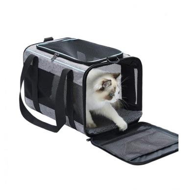 China Sustainable Portable Pet Carrier for Cats and Dogs Comfortable Pet Travel Carrier Bag Soft-sided Pet Travel Bag for sale