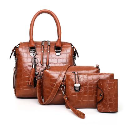 China Wholesale High Quality 4 Pieces Luxury Handbags Set Crocodile Large Capacity Women Tassel Handbags Leather Messenger Clutch Card Bag for sale