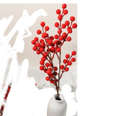 China 20213 Christmas simulation red fruit cuttings shopping mall holiday garland rattan decoration props rich fruit flower decorations for sale